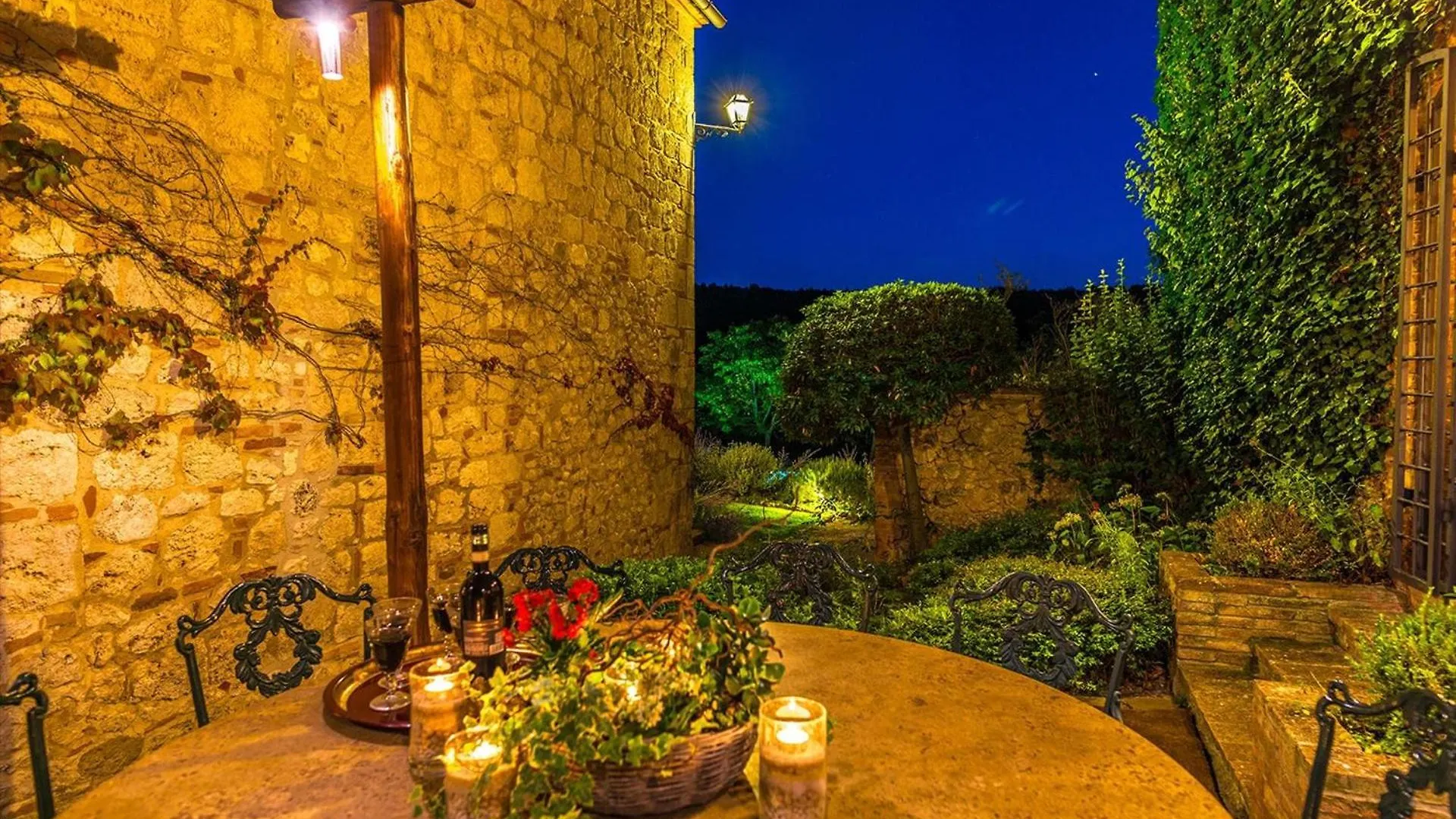 Monticchia 10, Emma Villas Sarteano Italy