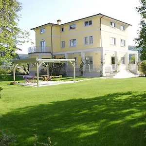 Hotel Ai Lecci In Centro, Sarteano